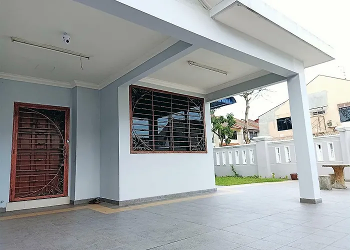 Jb Skudai Bukit Mewah 新山士古来民宿 - Near Paradigm Malls